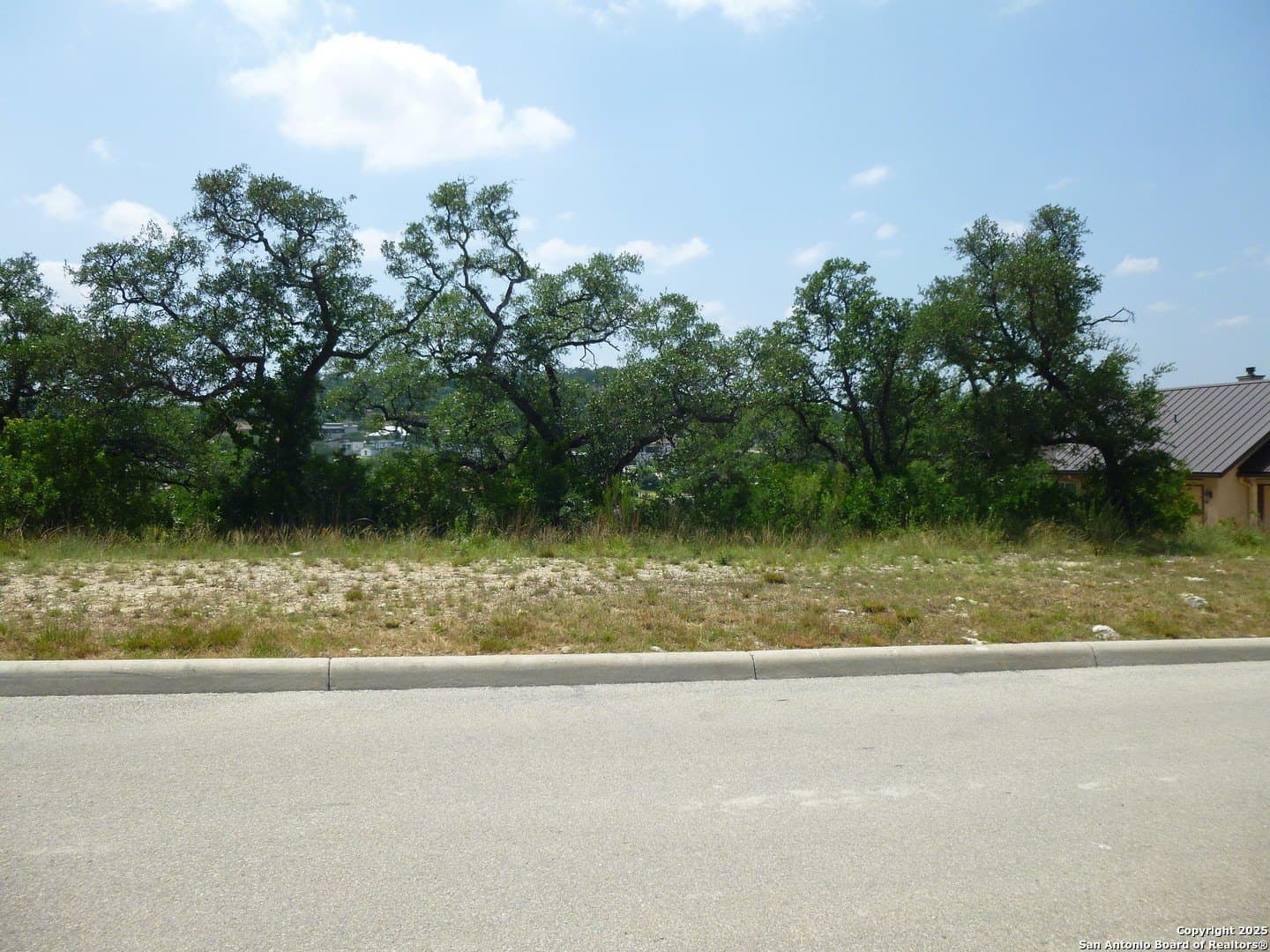 23123 Henness Pass