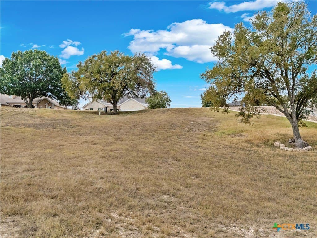 119 Pinnacle Drive lot: 9
