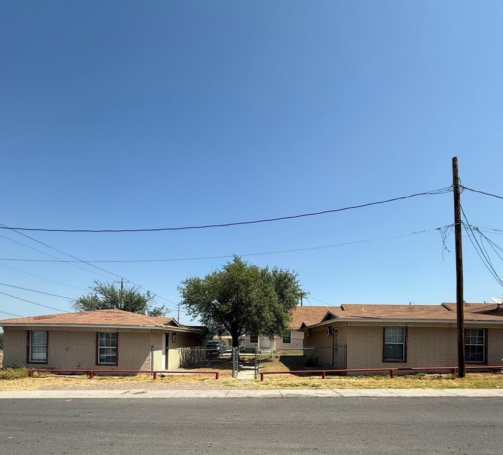 3458 Del Rio Blvd