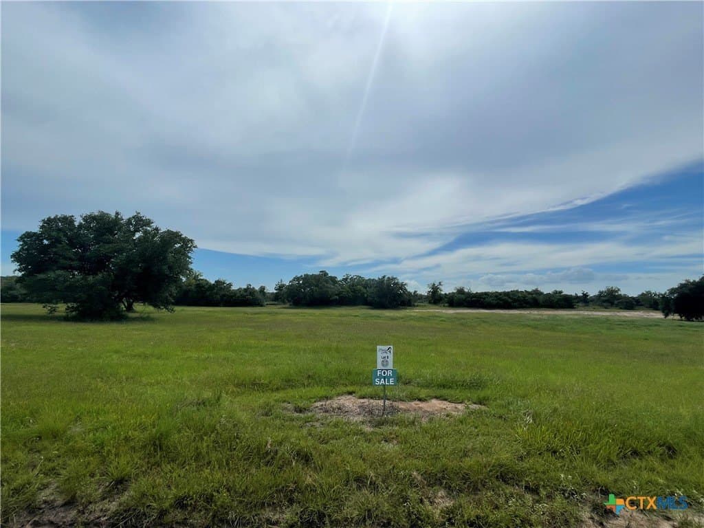 Ridgehaven Drive lot: 27