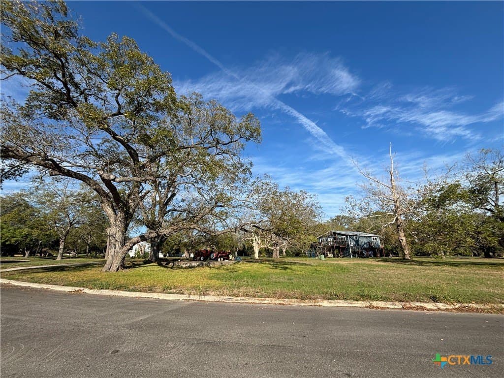 67 S Hampton Drive lot: 104
