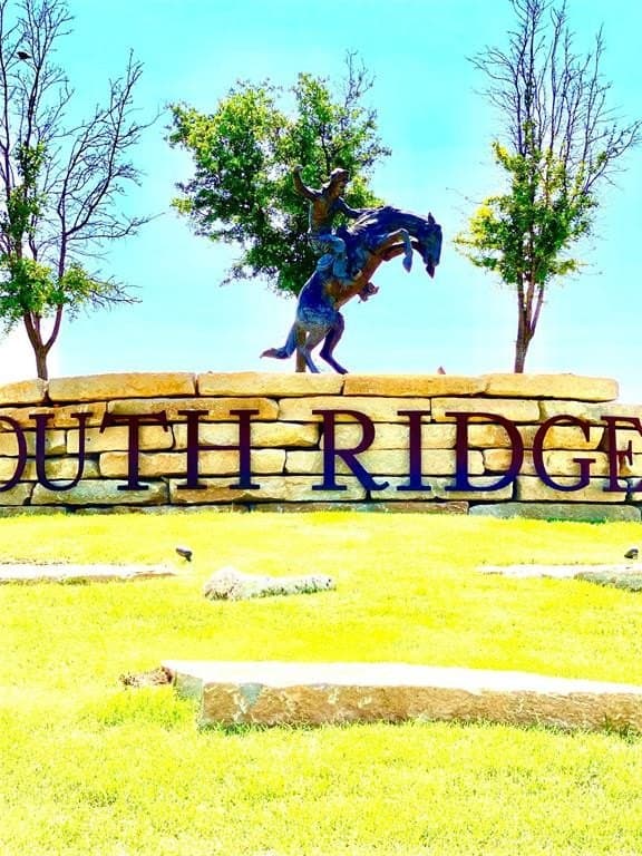 6739 Chisholm Trail