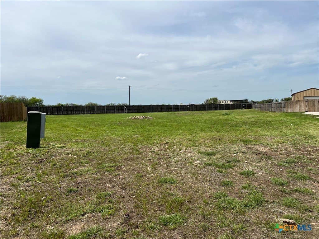 13618 Corsia Drive lot: 20