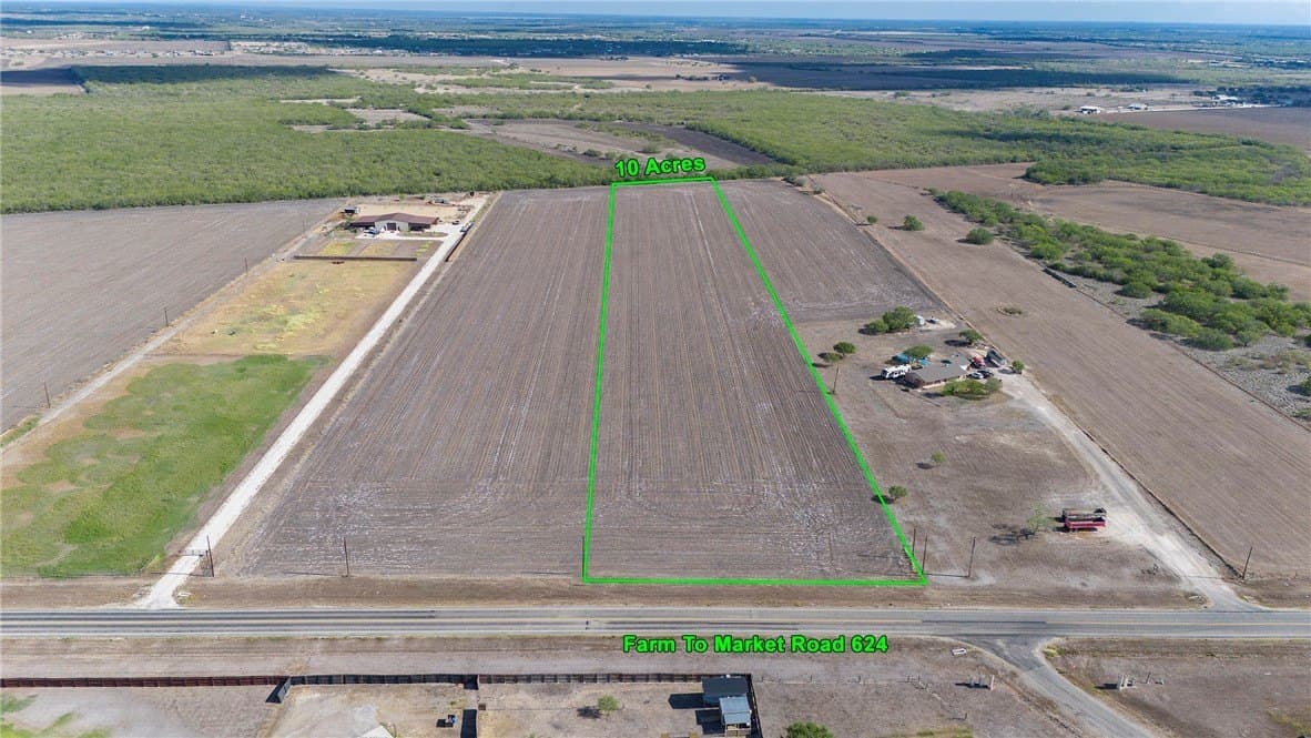 FM 624 lot: 16