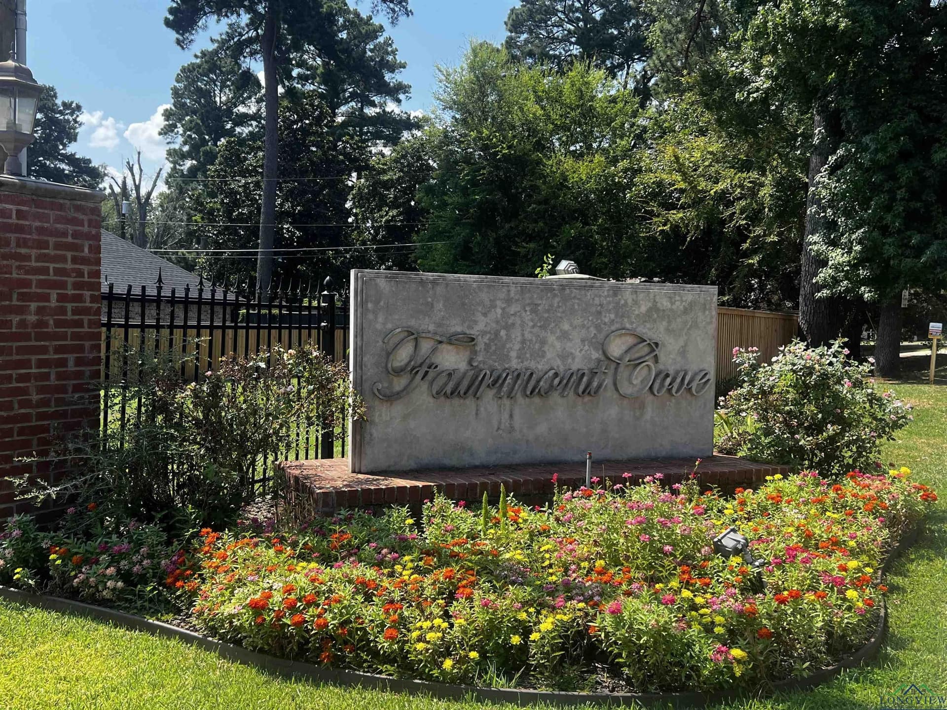 701 Cove Place