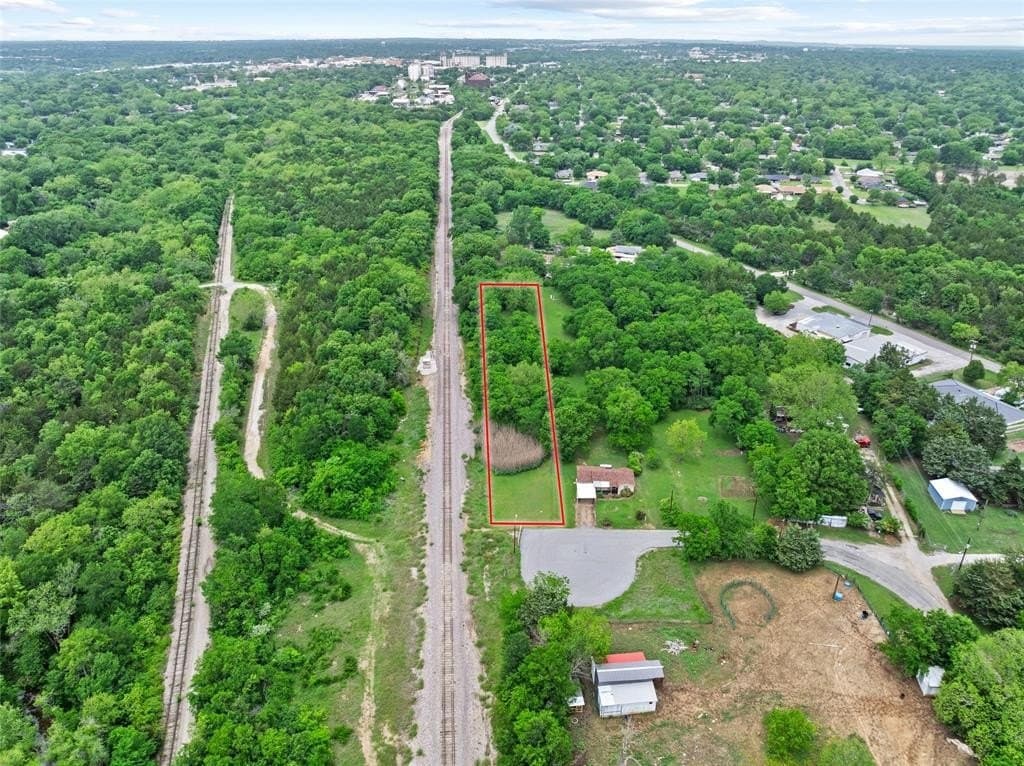 Tbd E Lake Avenue