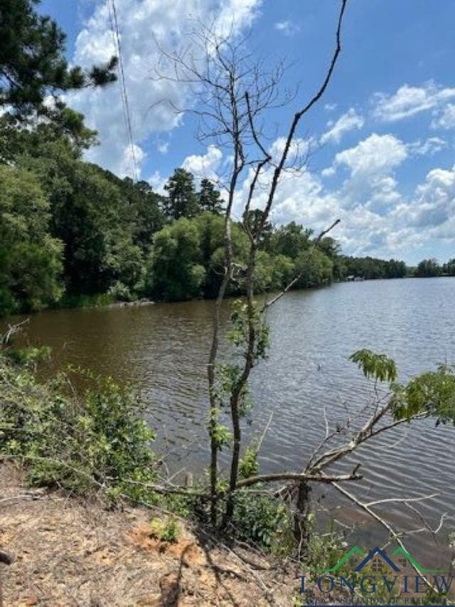 Tbd E Lake Devernia