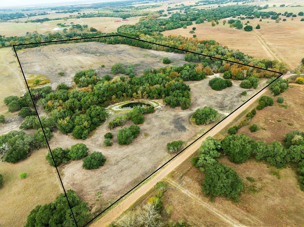 1250 Ladewig Lane
