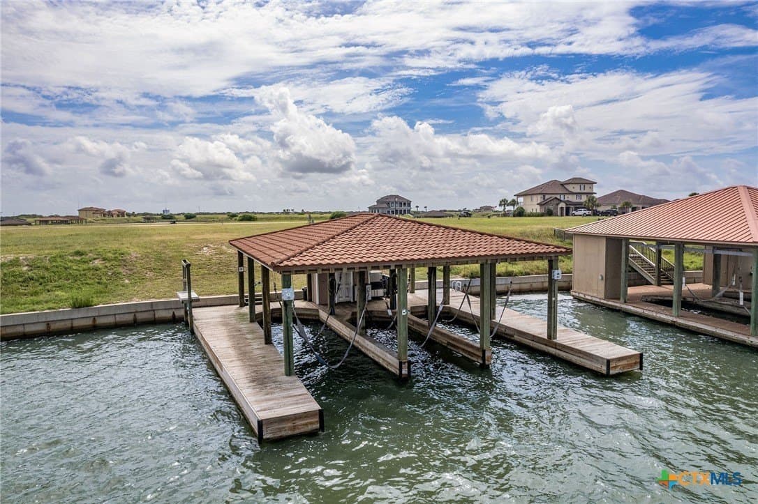 76 Chardonnay Way lot: 328
