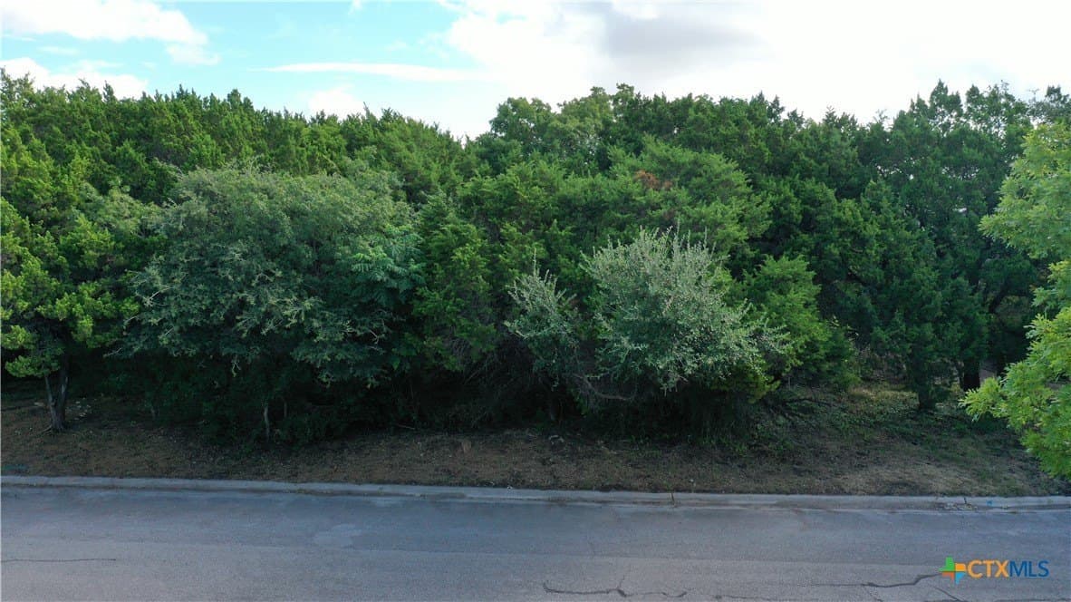 1505 Wildridge Drive lot: 22