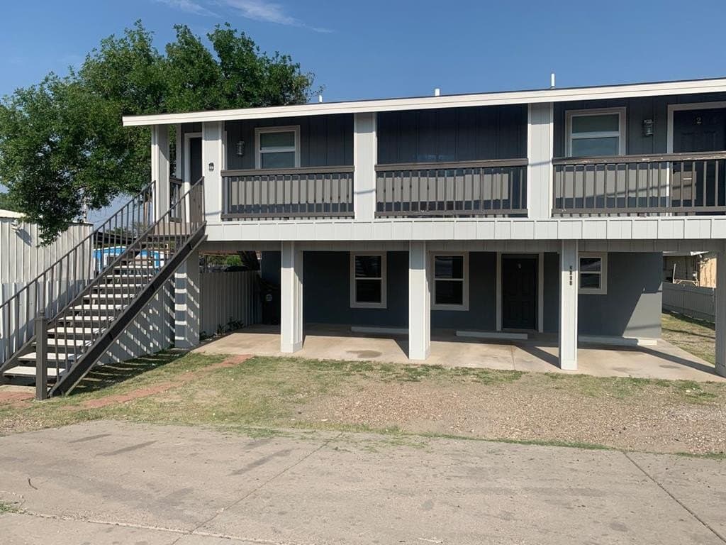 3484 Del Rio Hwy