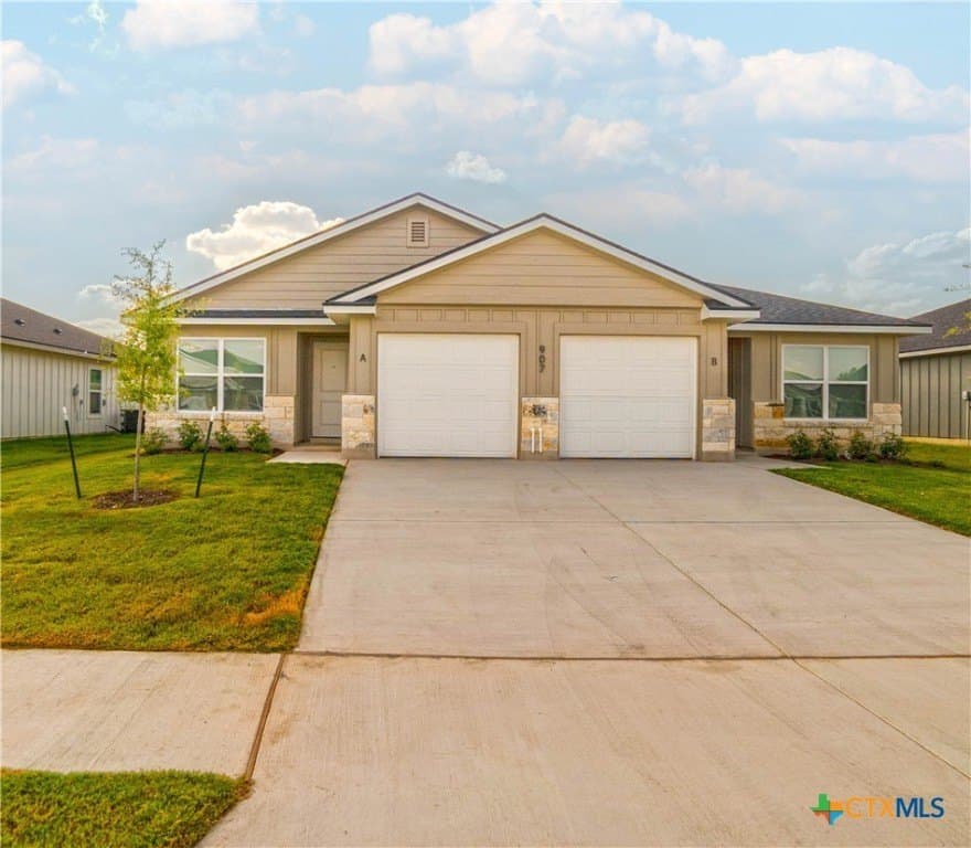907 Switchgrass Drive unit: A