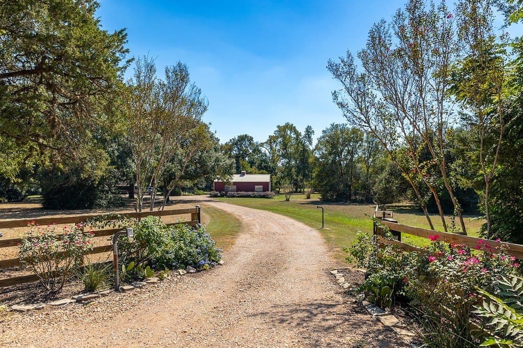 8844 Whiddon Road