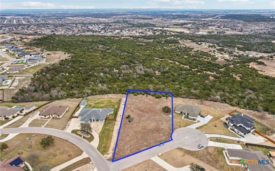 2705 Sun Point Circle lot: 28