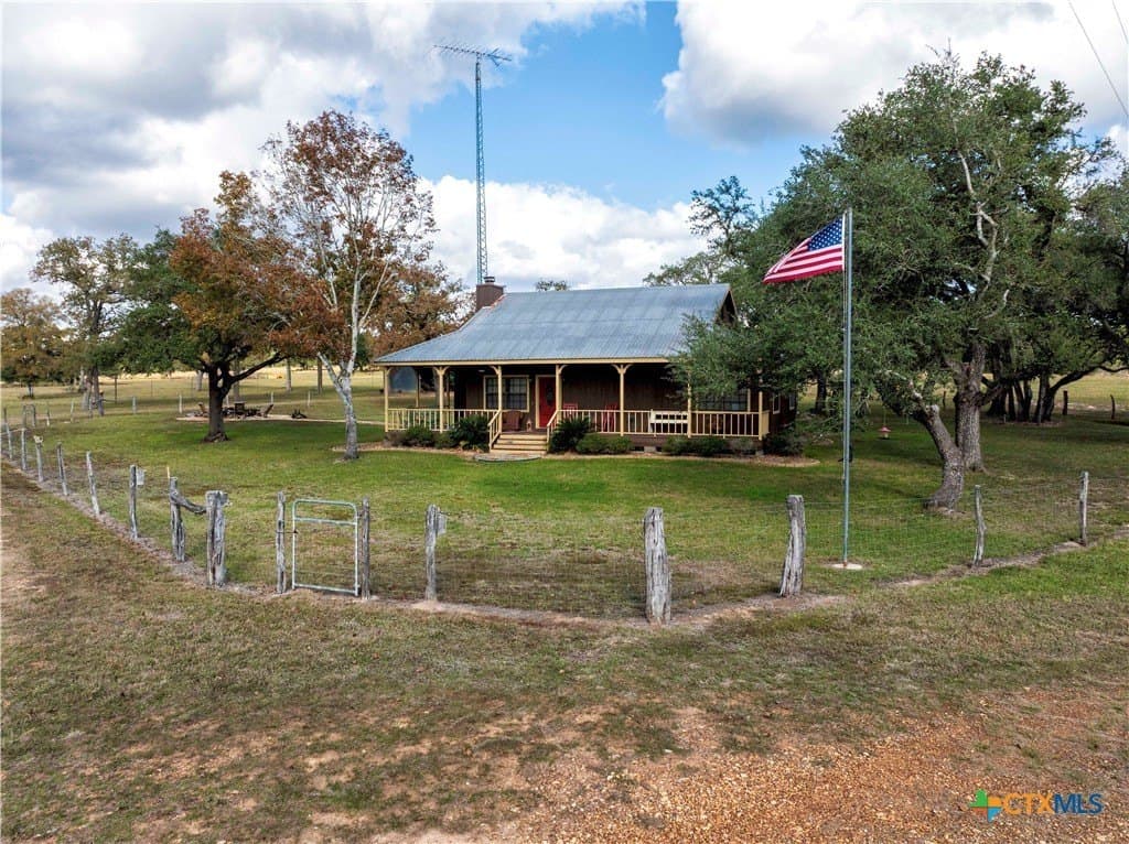 1185 County Road 146