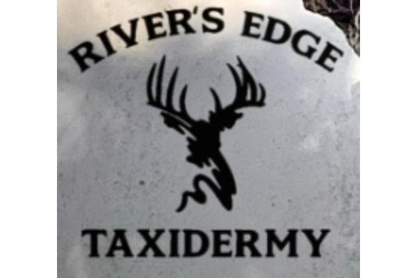 Rivers Edge Taxidermy