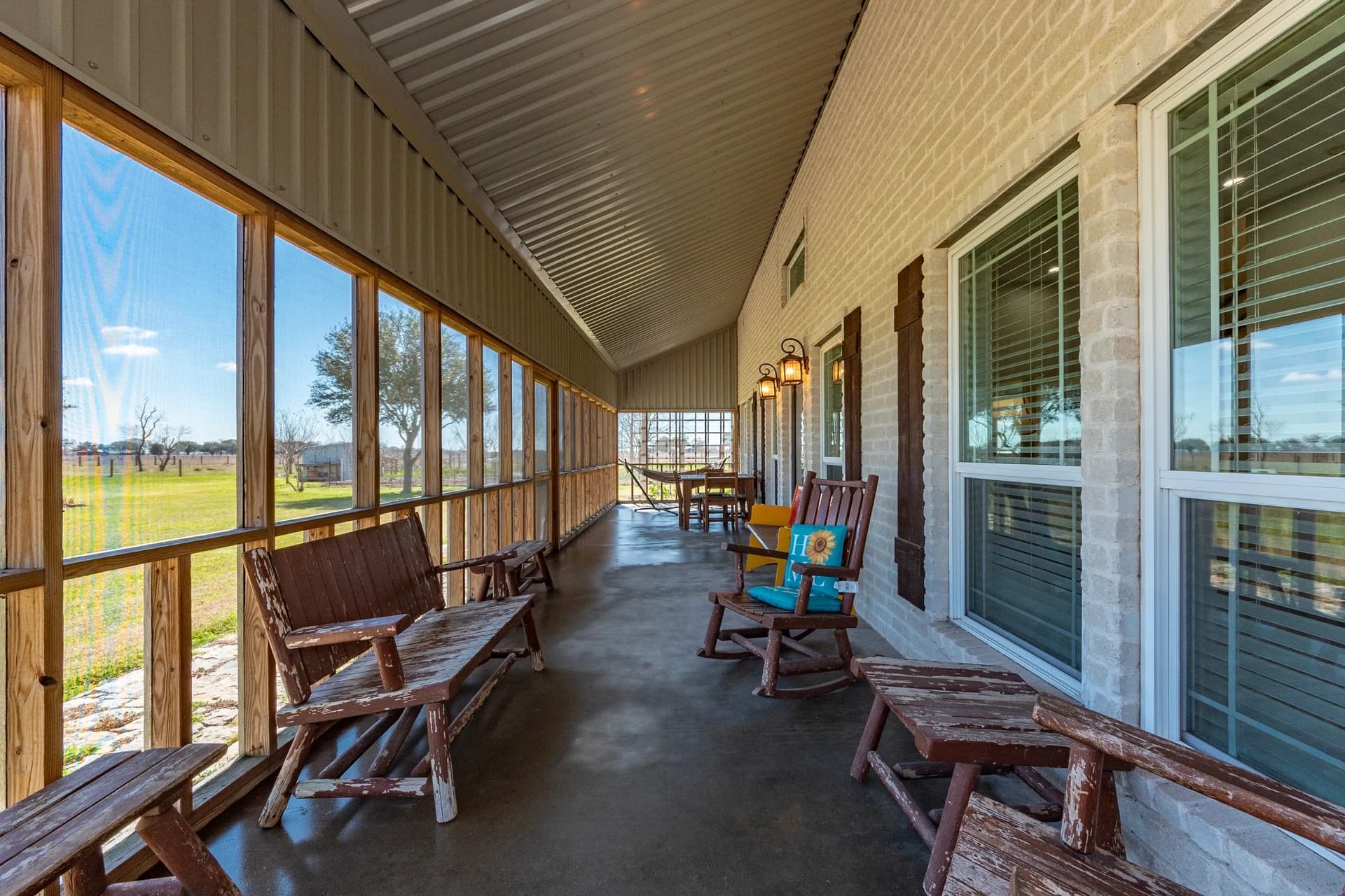 2992 S Hwy 71